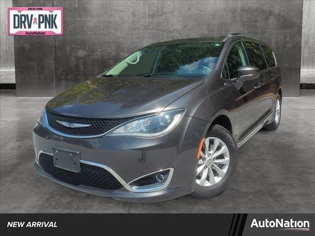 used 2017 Chrysler Pacifica car, priced at $20,931