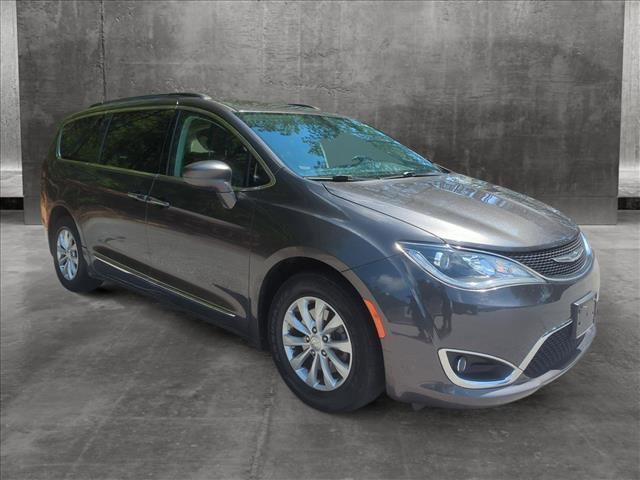 used 2017 Chrysler Pacifica car, priced at $20,931