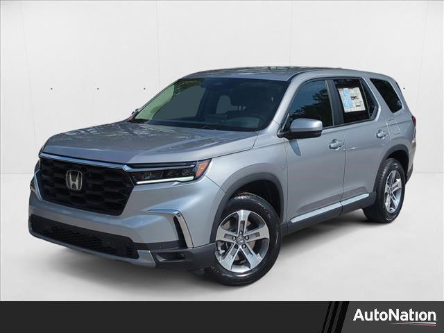 new 2025 Honda Pilot car, priced at $42,298