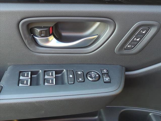 new 2025 Honda Pilot car, priced at $49,395