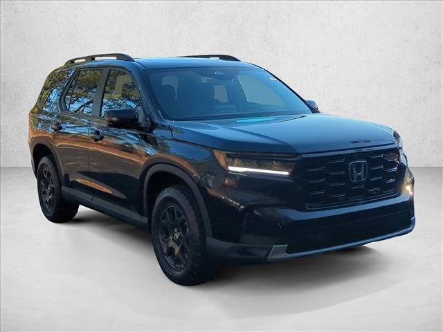 new 2025 Honda Pilot car, priced at $49,395