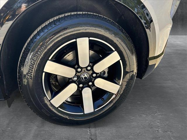 new 2025 Honda Prologue car, priced at $53,605