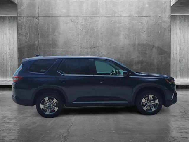 new 2025 Honda Pilot car, priced at $42,253