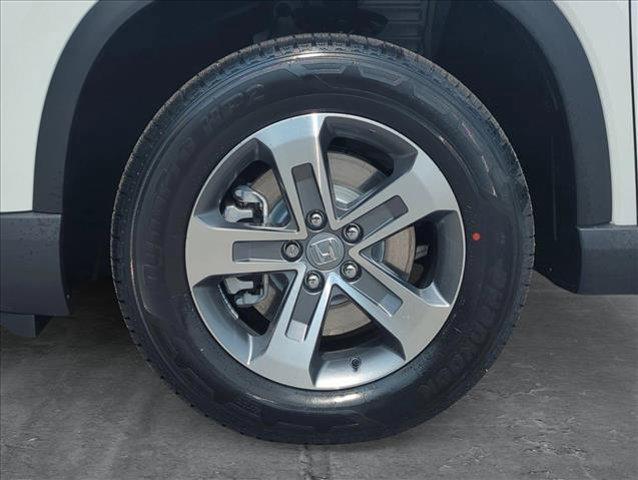 new 2025 Honda Pilot car, priced at $42,680