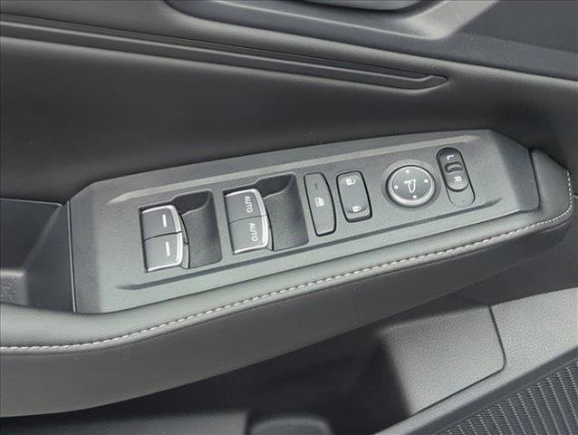 new 2025 Honda Accord Hybrid car, priced at $33,233