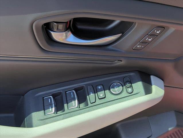 new 2025 Honda Accord Hybrid car, priced at $34,704