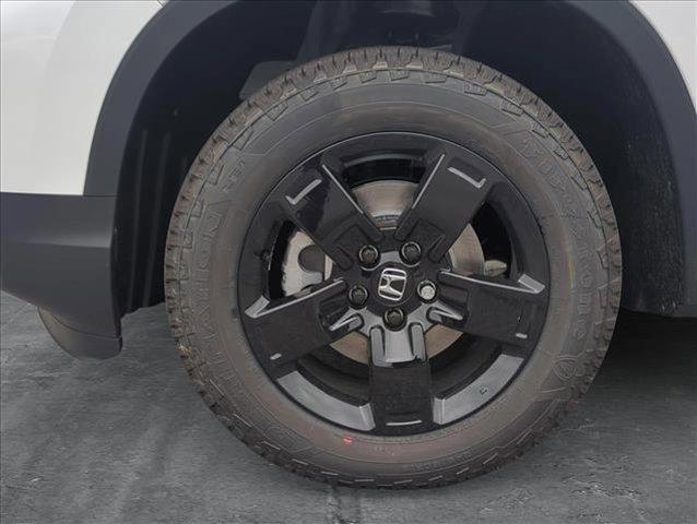 new 2025 Honda Ridgeline car, priced at $47,155