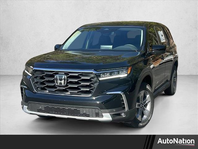 new 2025 Honda Pilot car, priced at $42,298