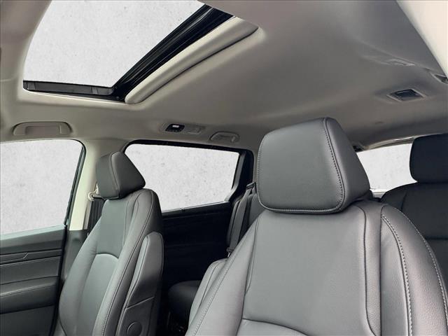 new 2026 Honda Odyssey car, priced at $42,083