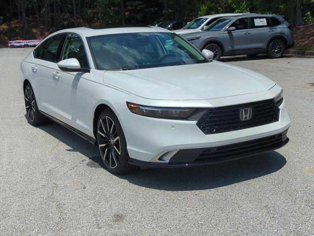 new 2025 Honda Accord Hybrid car, priced at $38,052