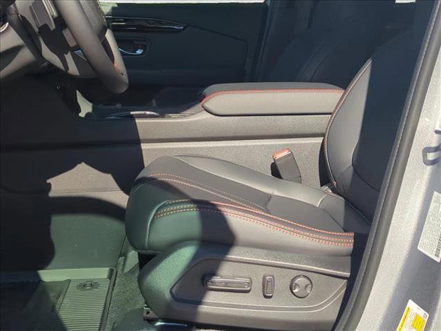 new 2025 Honda Pilot car, priced at $47,832