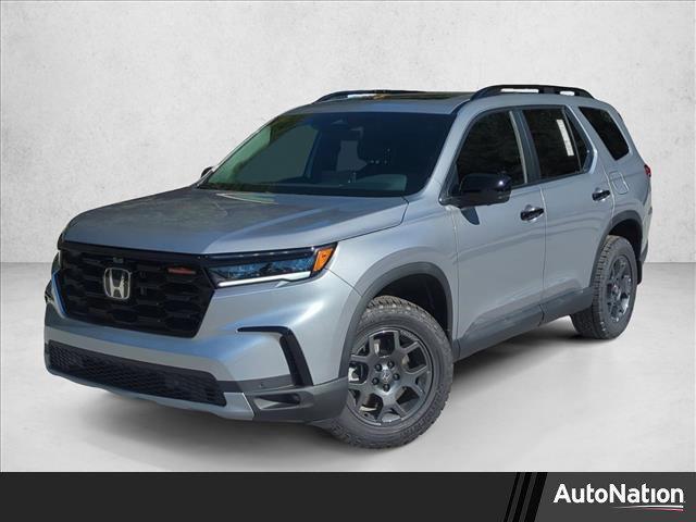 new 2025 Honda Pilot car, priced at $47,832