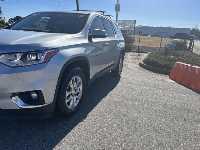 used 2018 Chevrolet Traverse car, priced at $17,599