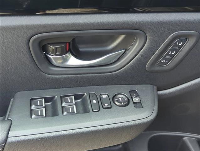 new 2025 Honda Pilot car, priced at $42,298