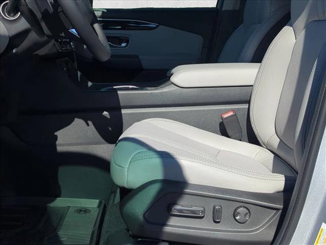 new 2025 Honda Pilot car, priced at $51,495