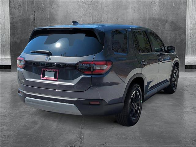 new 2025 Honda Pilot car, priced at $45,686
