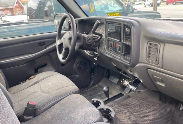 used 2005 Chevrolet Silverado 1500 car, priced at $2,900