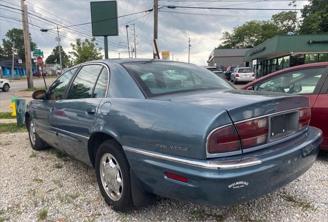 used 2000 Buick Park Avenue car, priced at $3,900