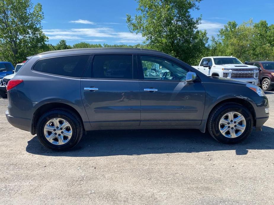 used 2012 Chevrolet Traverse car, priced at $8,988