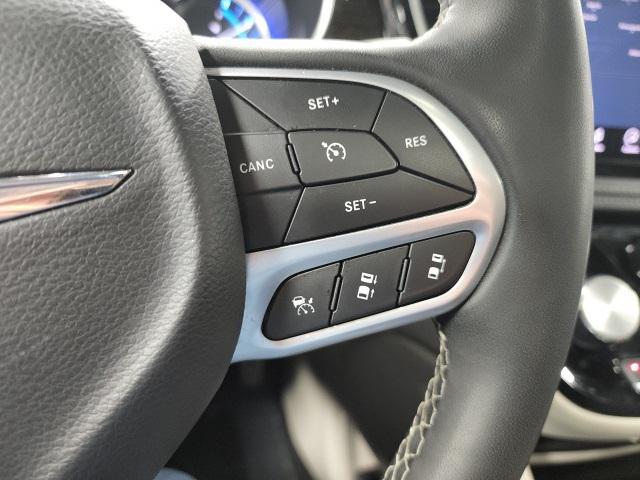 used 2023 Chrysler Pacifica Hybrid car, priced at $29,765