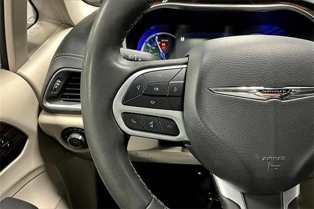 used 2023 Chrysler Pacifica Hybrid car, priced at $28,888