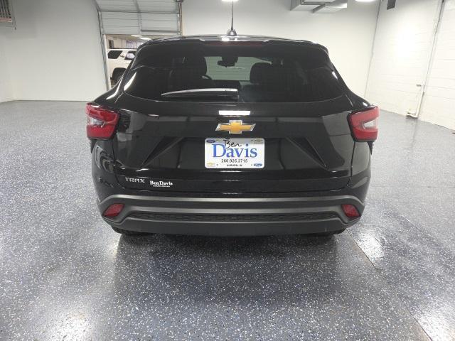 used 2025 Chevrolet Trax car, priced at $23,833