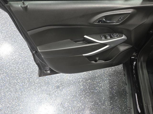 used 2025 Chevrolet Trax car, priced at $23,833