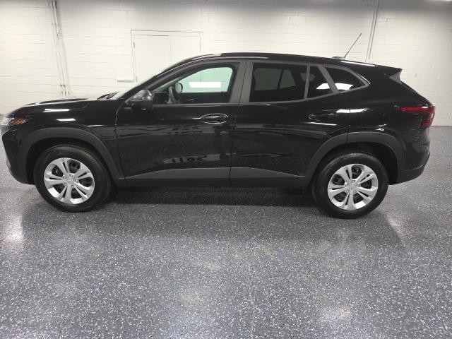 used 2025 Chevrolet Trax car, priced at $23,833