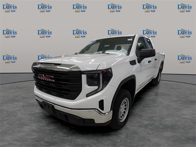 used 2023 GMC Sierra 1500 car, priced at $39,054