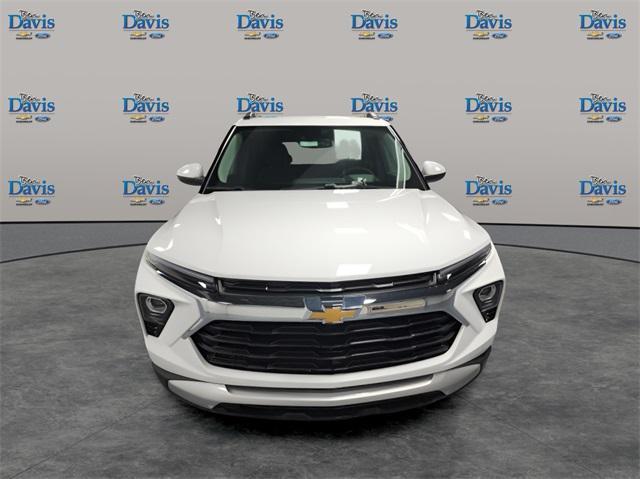 new 2025 Chevrolet TrailBlazer car, priced at $30,999