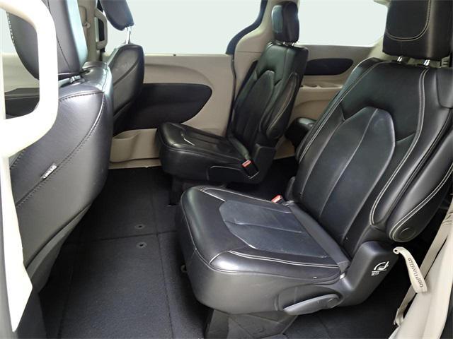 used 2022 Chrysler Pacifica car, priced at $24,354