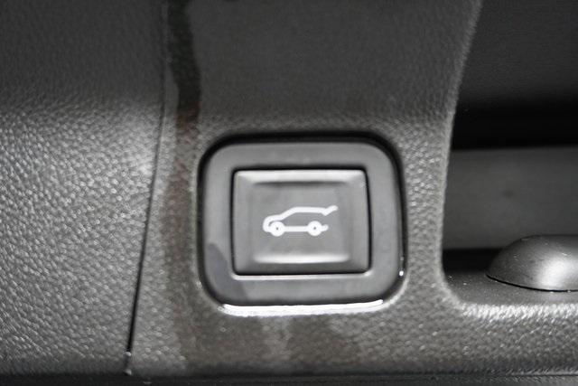used 2023 GMC Acadia car, priced at $27,277