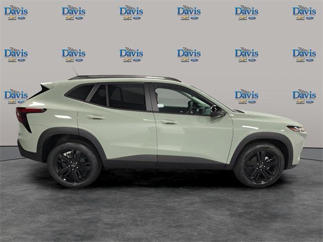 new 2025 Chevrolet Trax car, priced at $26,190