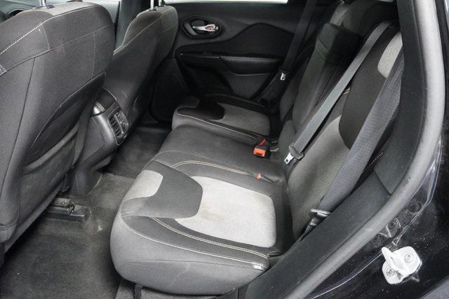 used 2014 Jeep Cherokee car, priced at $6,464
