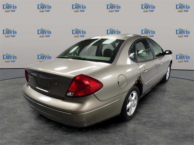 used 2003 Ford Taurus car, priced at $3,863