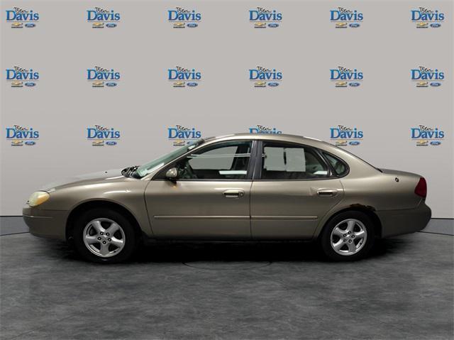 used 2003 Ford Taurus car, priced at $3,863