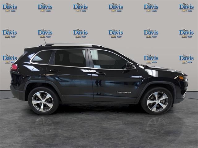 used 2019 Jeep Cherokee car, priced at $17,988