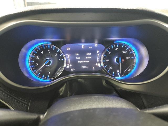 used 2021 Chrysler Pacifica car, priced at $20,655