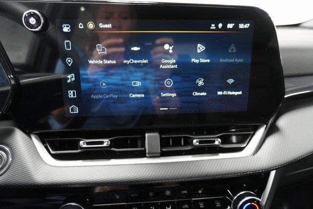 new 2026 Chevrolet Equinox car, priced at $32,422