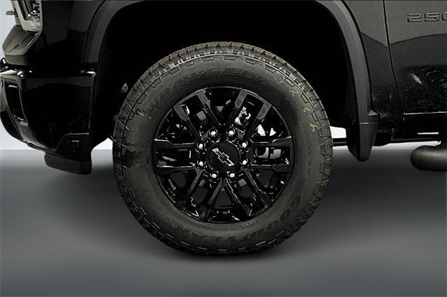 new 2025 Chevrolet Silverado 2500 car, priced at $72,222