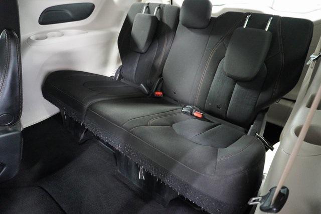 used 2020 Chrysler Pacifica car, priced at $18,283