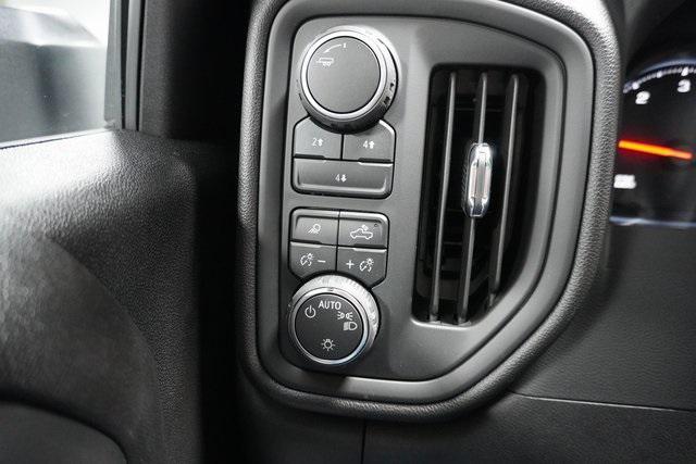 new 2025 Chevrolet Silverado 3500 car, priced at $66,333