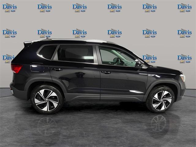 used 2024 Volkswagen Taos car, priced at $29,098