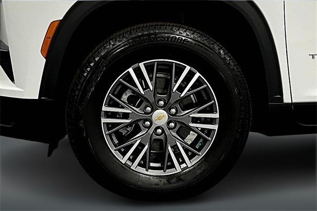 new 2026 Chevrolet Traverse car, priced at $42,444