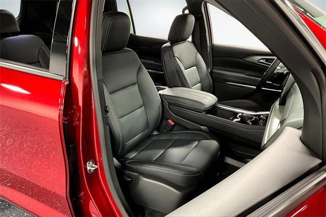 new 2026 Chevrolet Traverse car, priced at $50,000