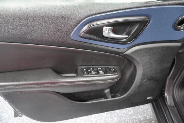 used 2015 Chrysler 200 car, priced at $8,811