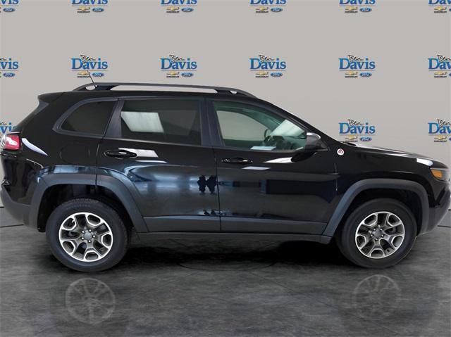 used 2020 Jeep Cherokee car, priced at $23,093