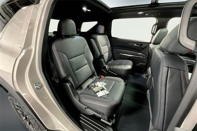new 2026 Chevrolet Traverse car, priced at $51,888