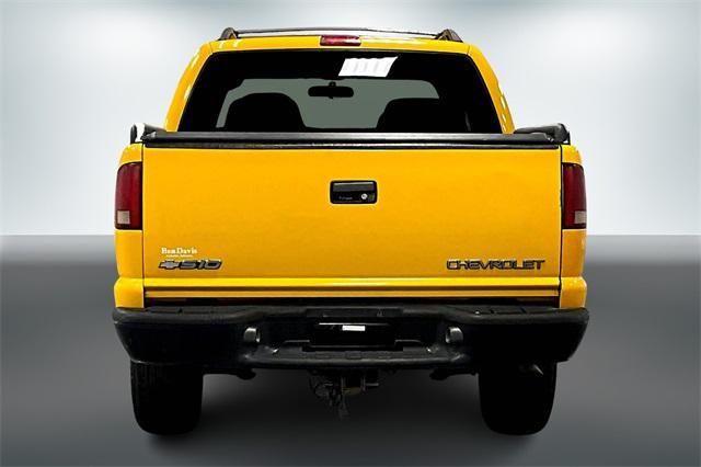 used 2004 Chevrolet S-10 car, priced at $8,888