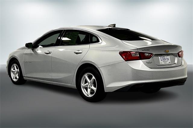 used 2018 Chevrolet Malibu car, priced at $15,977